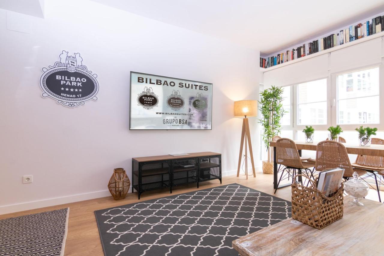 Bilbao Henao Park De Bilbao Suites, En Pleno Centro Con Garaje Directo Ngoại thất bức ảnh