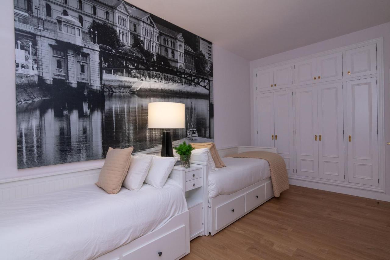 Bilbao Henao Park De Bilbao Suites, En Pleno Centro Con Garaje Directo Ngoại thất bức ảnh