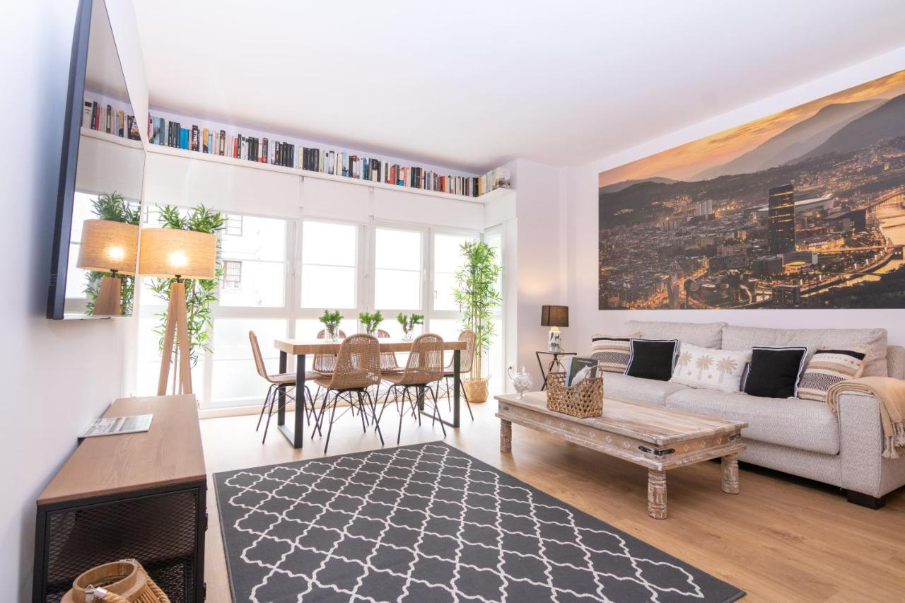 Bilbao Henao Park De Bilbao Suites, En Pleno Centro Con Garaje Directo Ngoại thất bức ảnh